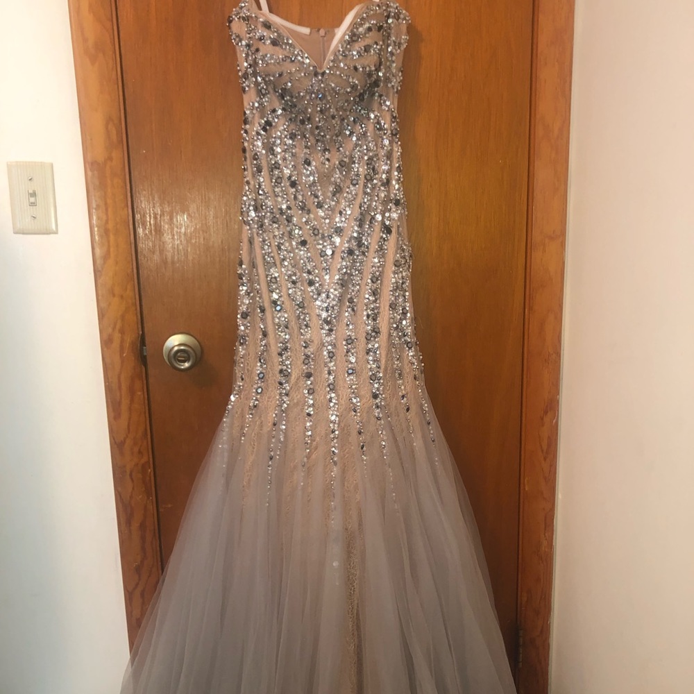 Prom Dress - Picture 3 of 7